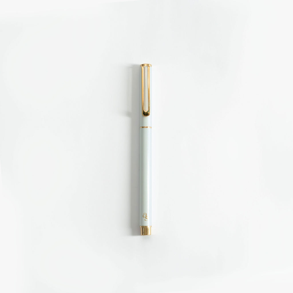 Signature Refillable Gel Pen | Pearl White
