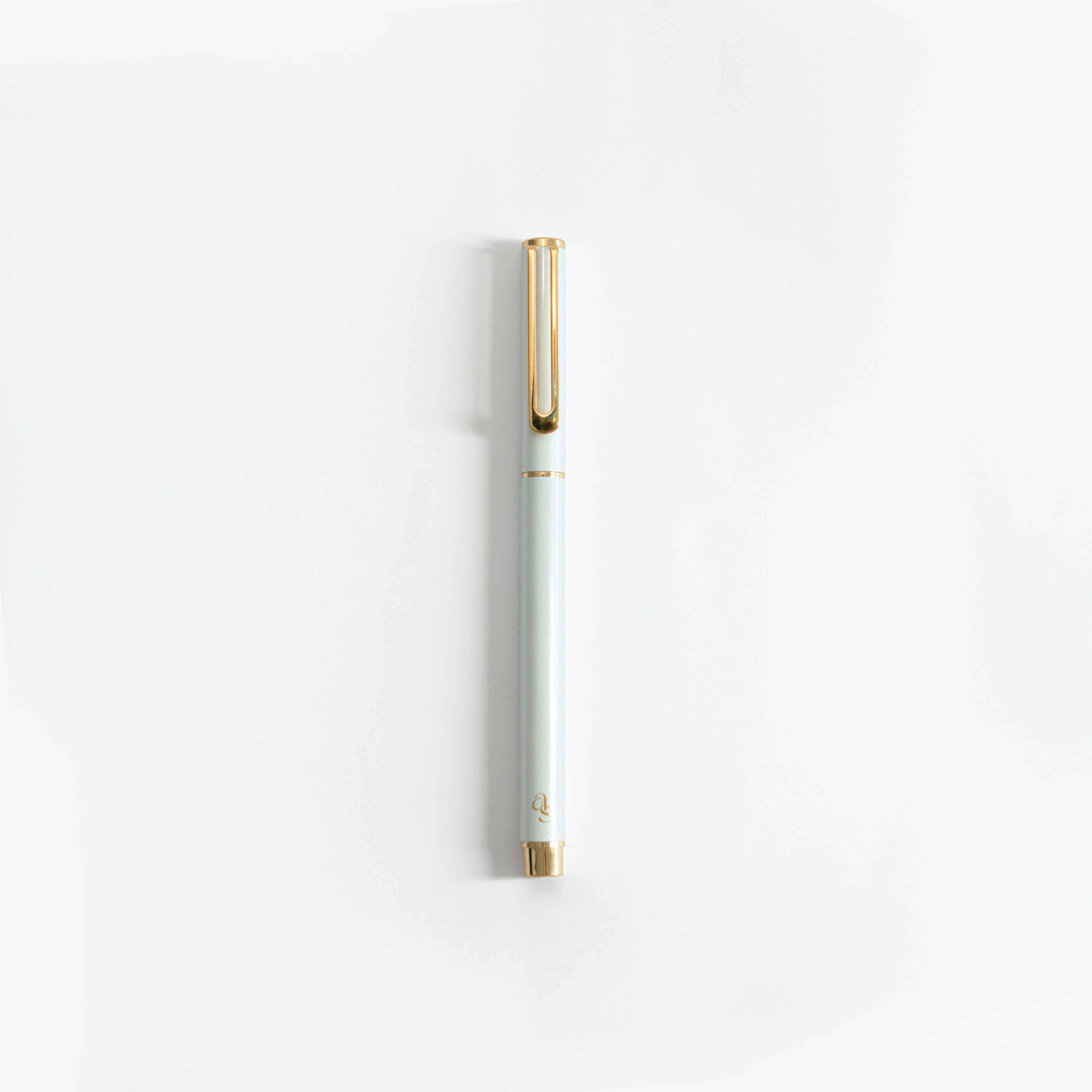 Signature Refillable Gel Pen | Pearl White