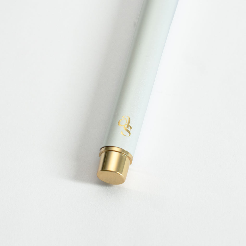 Signature Refillable Gel Pen | Pearl White